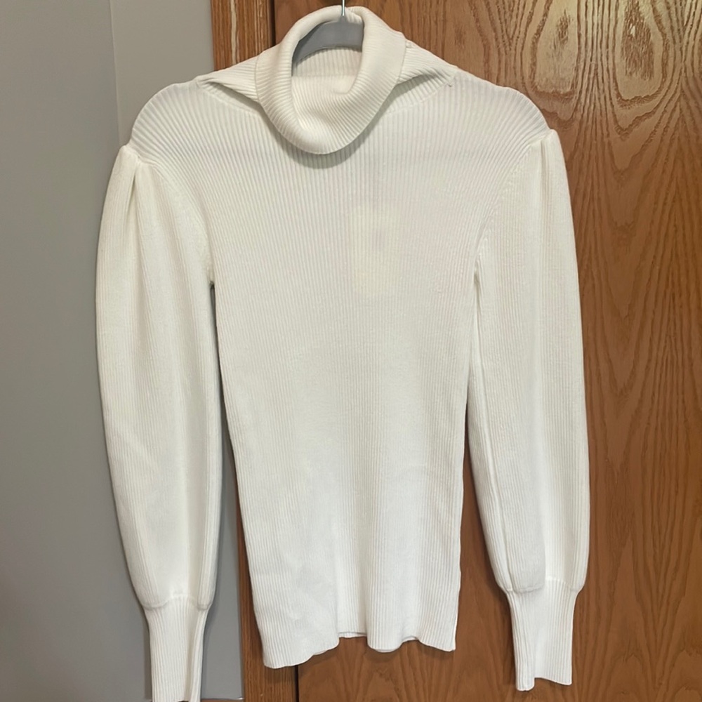 Women’s Sweater